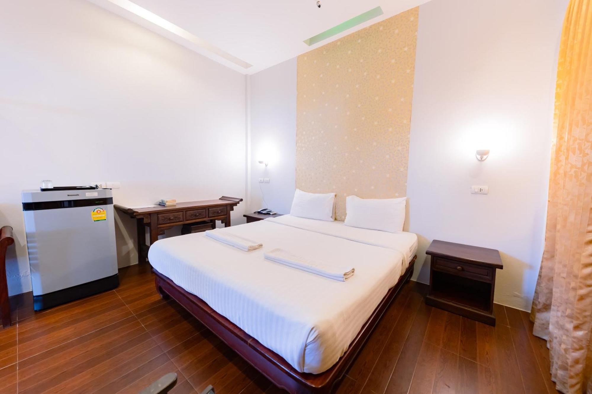 Sleep Hotel - Sha Certified Сурат-Тхані Екстер'єр фото