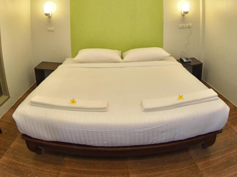 Sleep Hotel - Sha Certified Сурат-Тхані Екстер'єр фото